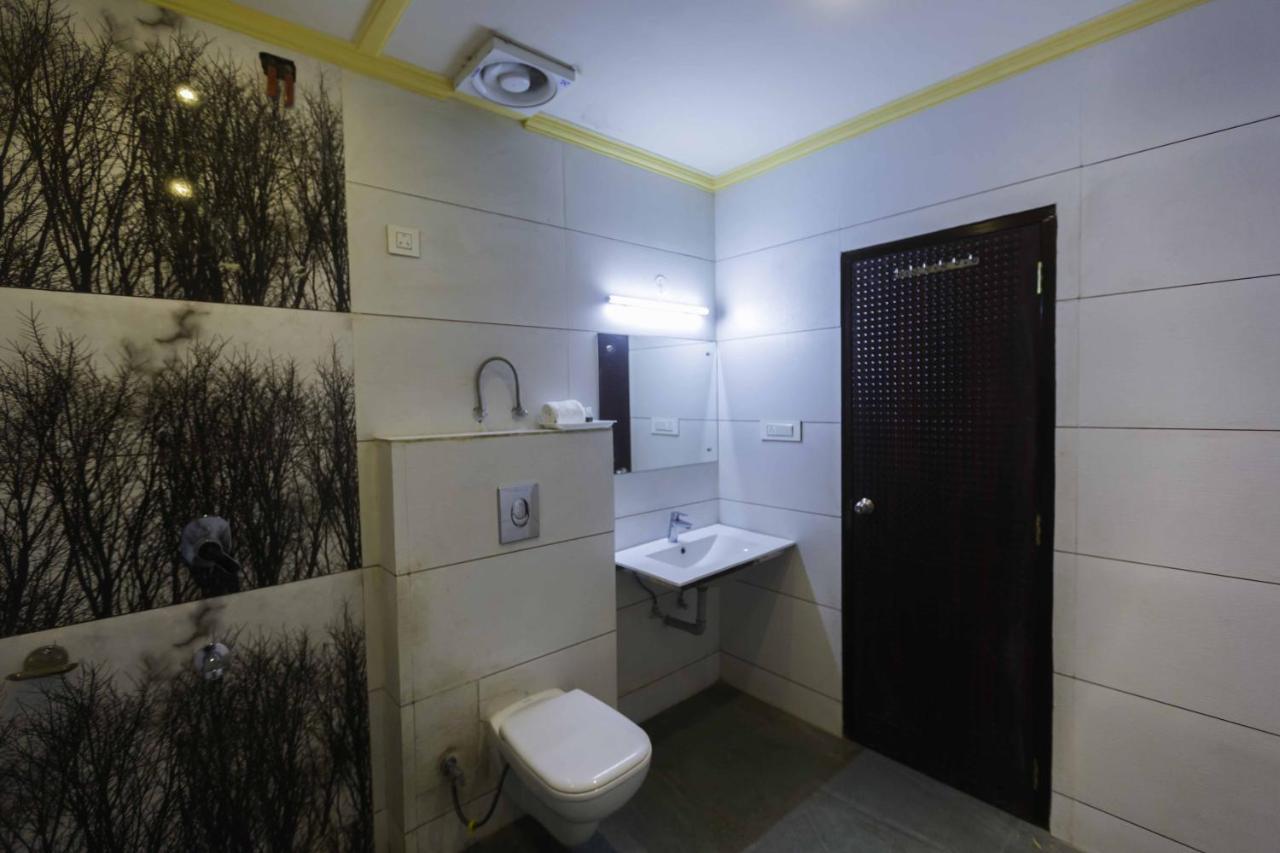 Hotel Kings Regency Drang Экстерьер фото