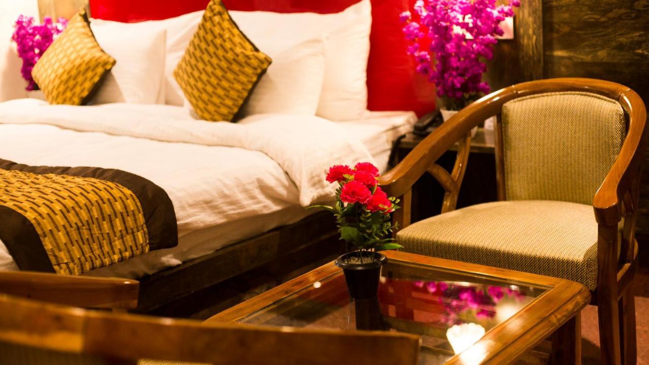 Hotel Kings Regency Drang Экстерьер фото