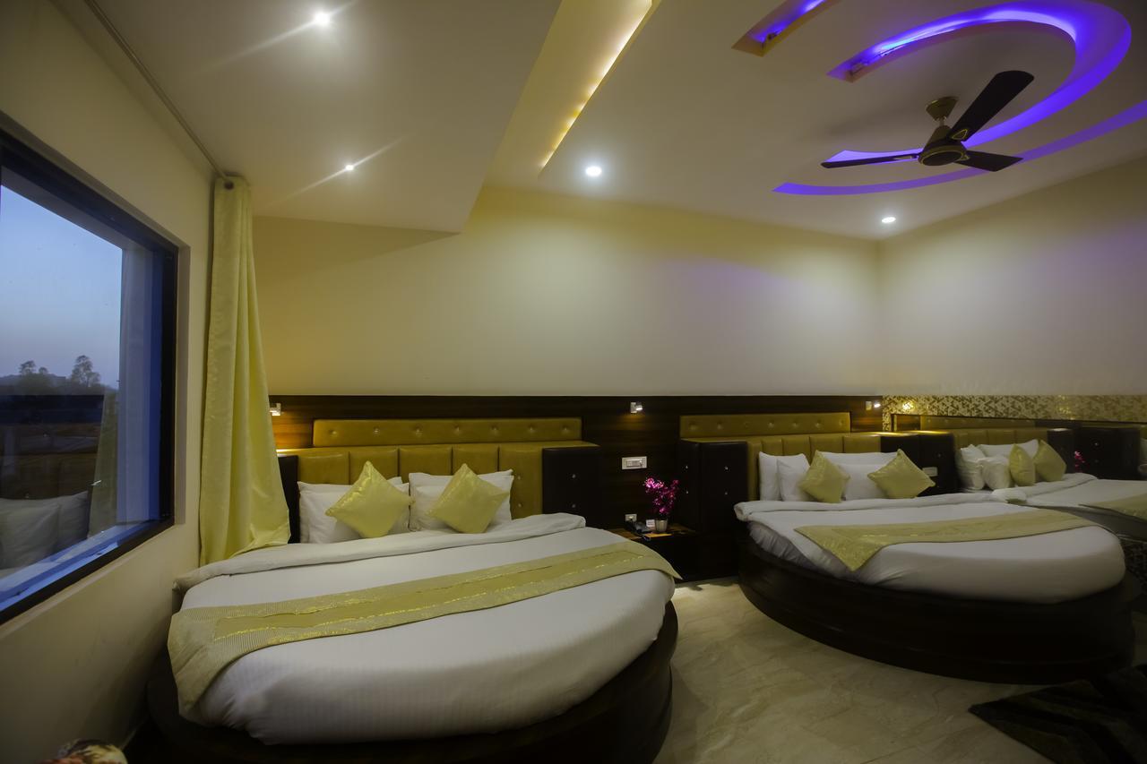 Hotel Kings Regency Drang Экстерьер фото
