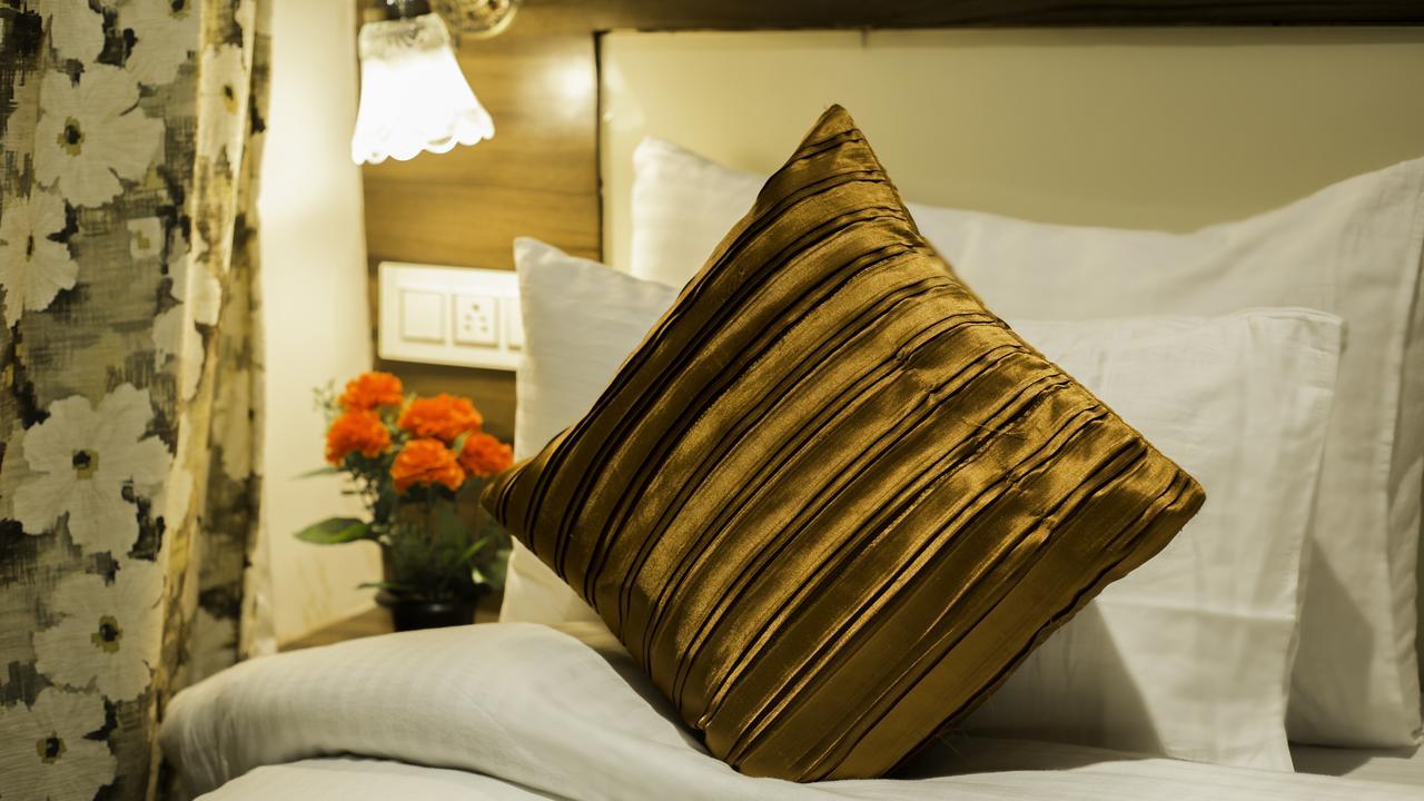 Hotel Kings Regency Drang Экстерьер фото