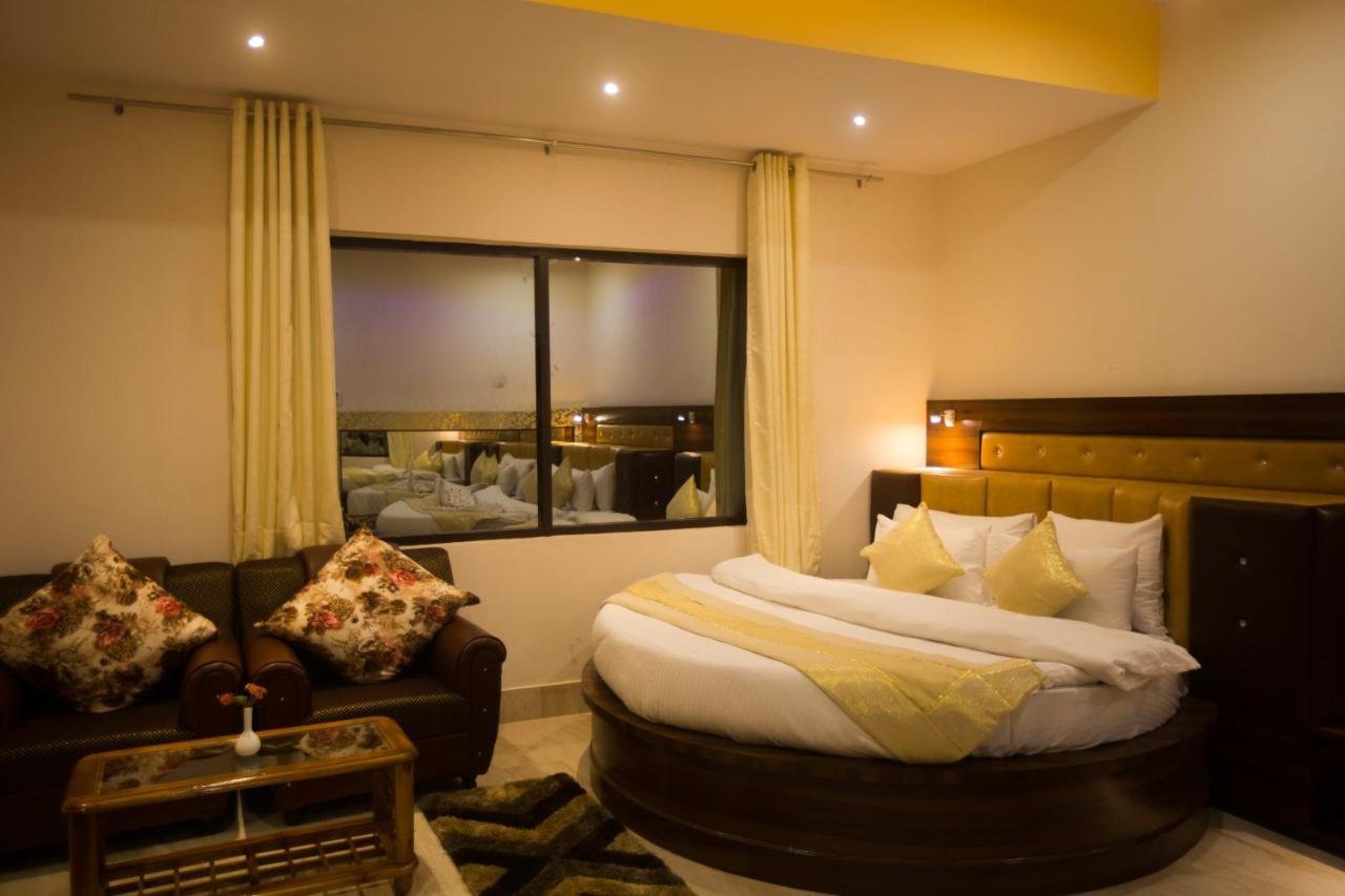 Hotel Kings Regency Drang Экстерьер фото